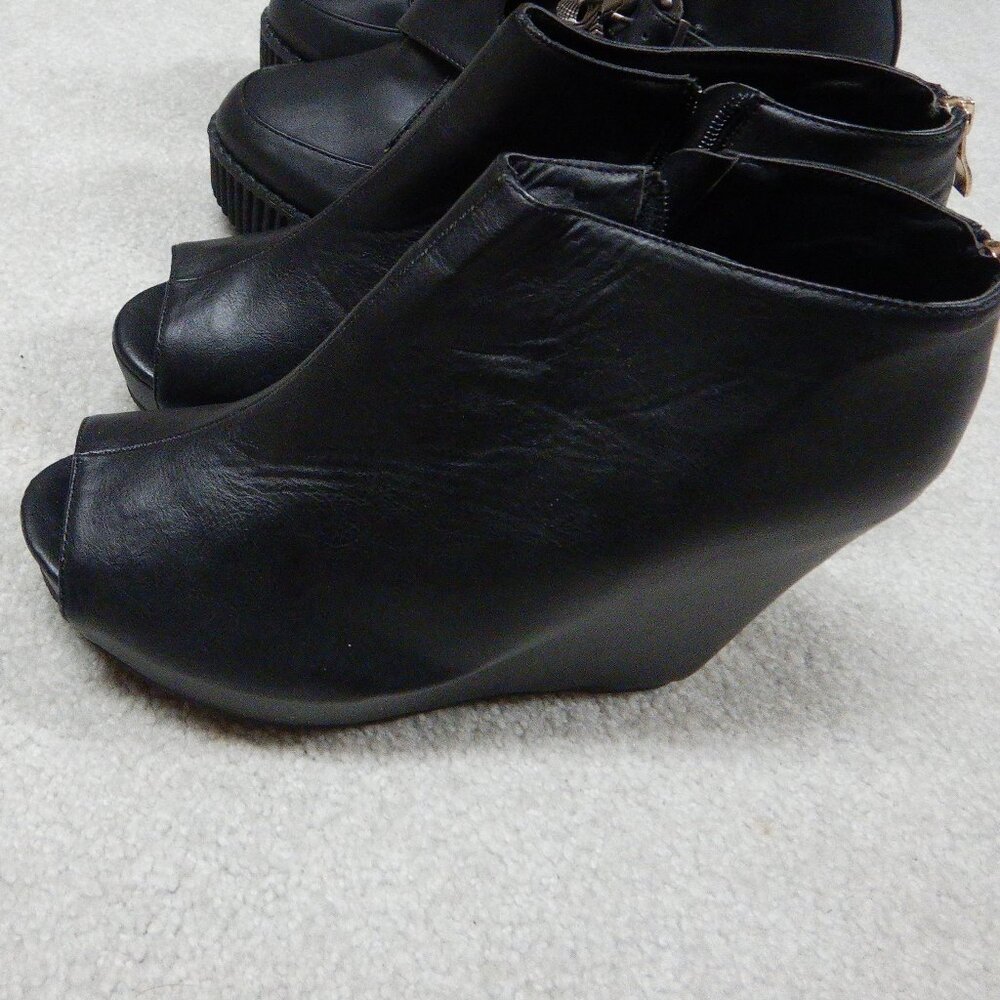Torrid black peep toe wedges